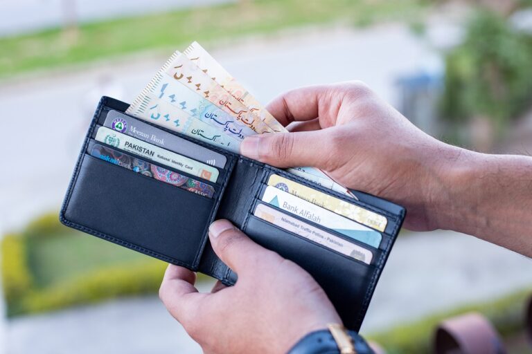 Edelmetallbarren und Münzen zur optimalen Portfolio-Gewichtung und Wertstabilität