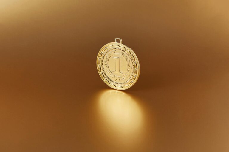 Übersichtliche Darstellung der Faktoren für Edelmetallankauf Preise beim Verkauf von Gold und Silber