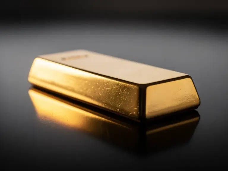 Goldpreis und seine Einflussfaktoren: Eine Analyse Analyse der Einflussfaktoren auf den Goldpreis und ihre Auswirkungen